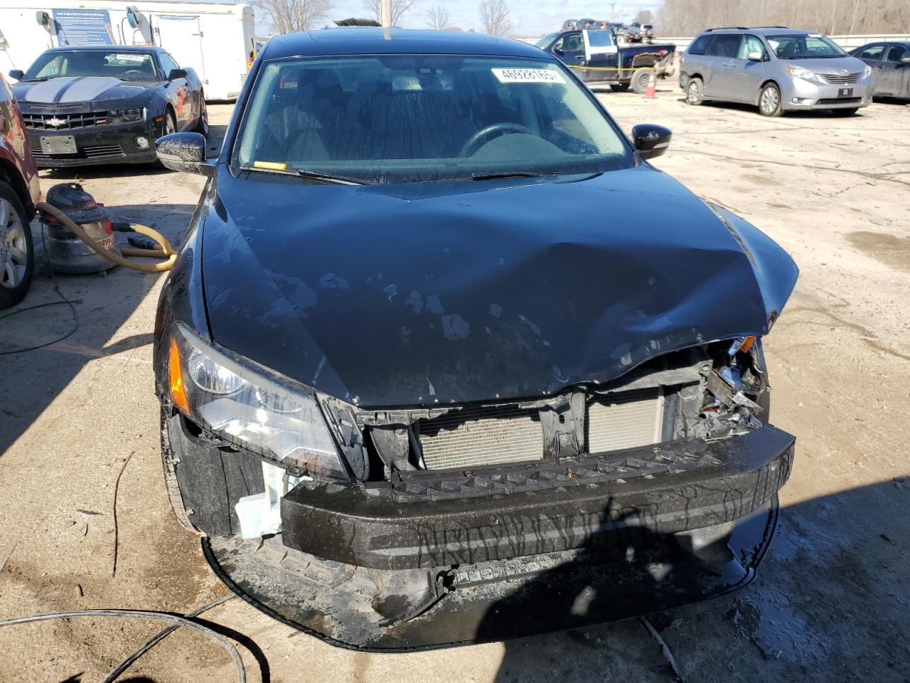 2014 VOLKSWAGEN PASSAT SE - Image 5
