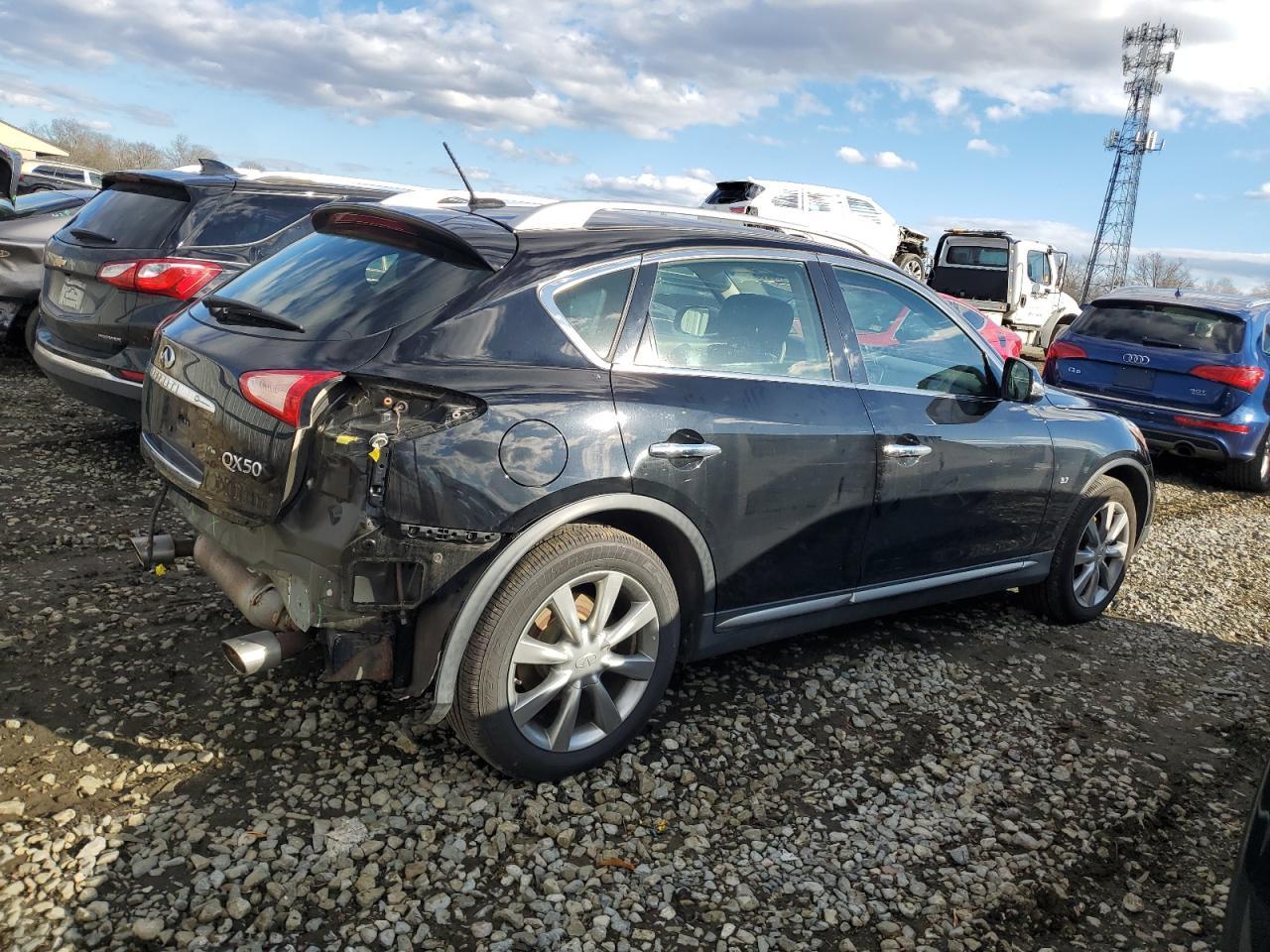 2016 INFINITI QX50 - Image 3