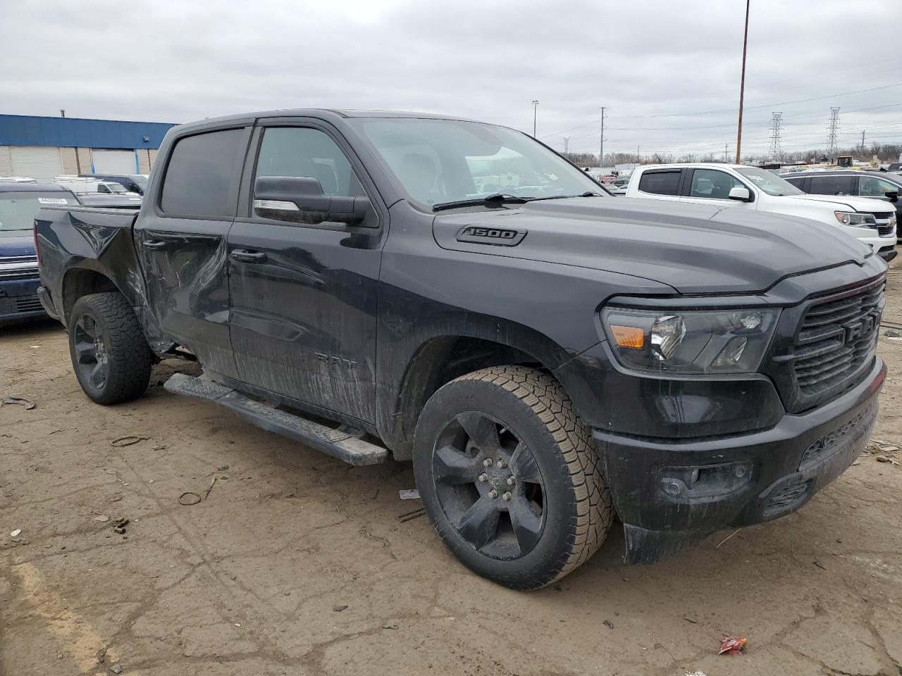 2019 RAM 1500 BIG H - Фото 4