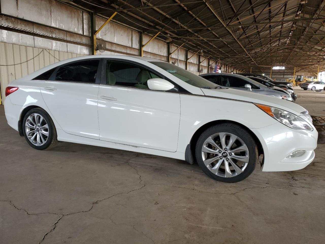 2013 HYUNDAI SONATA GLS - Фото 4