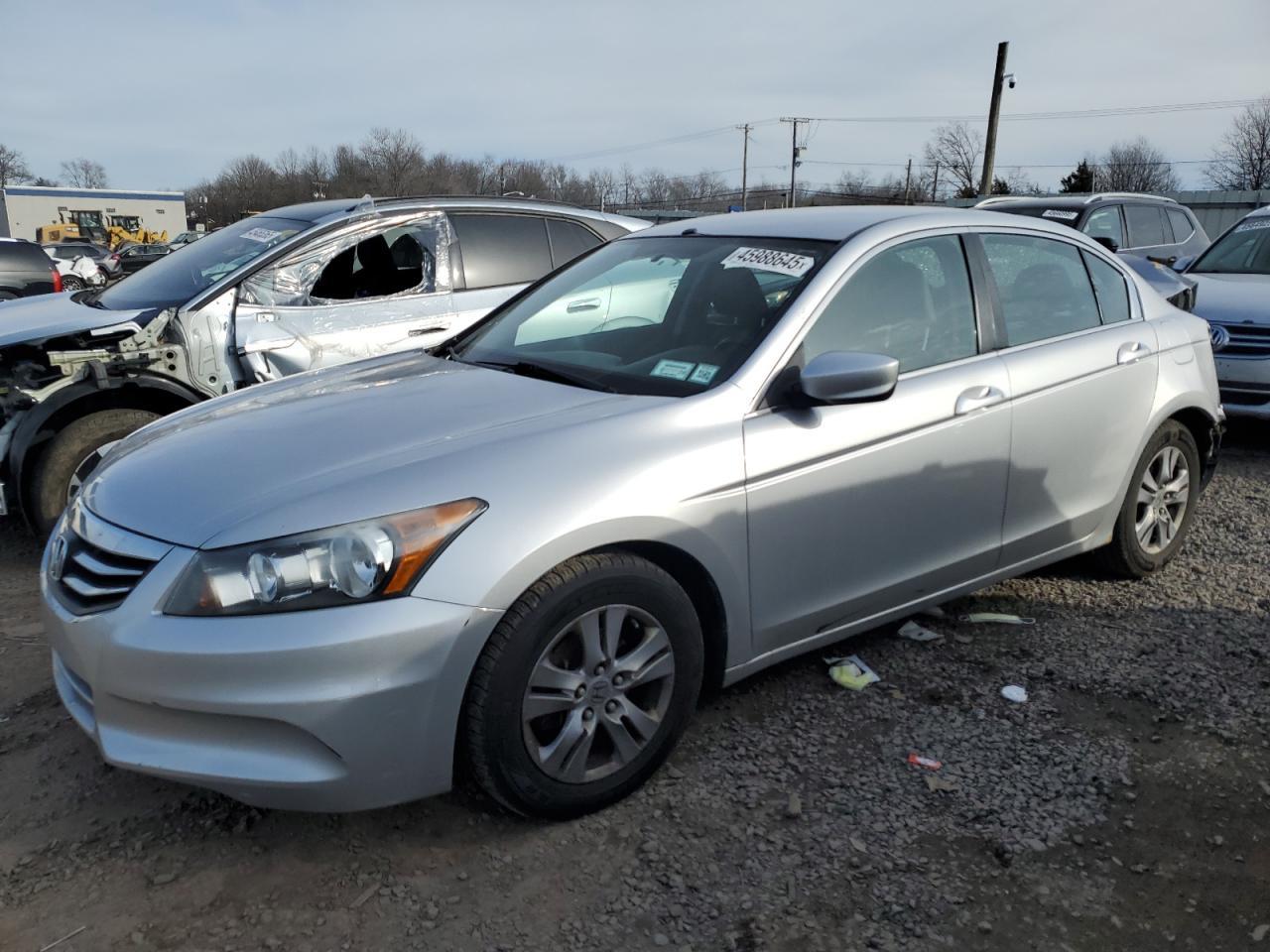 2012 HONDA ACCORD SE