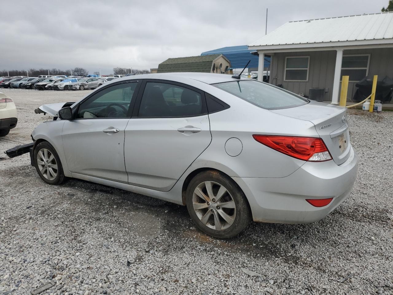 2014 HYUNDAI ACCENT GLS - Image 2