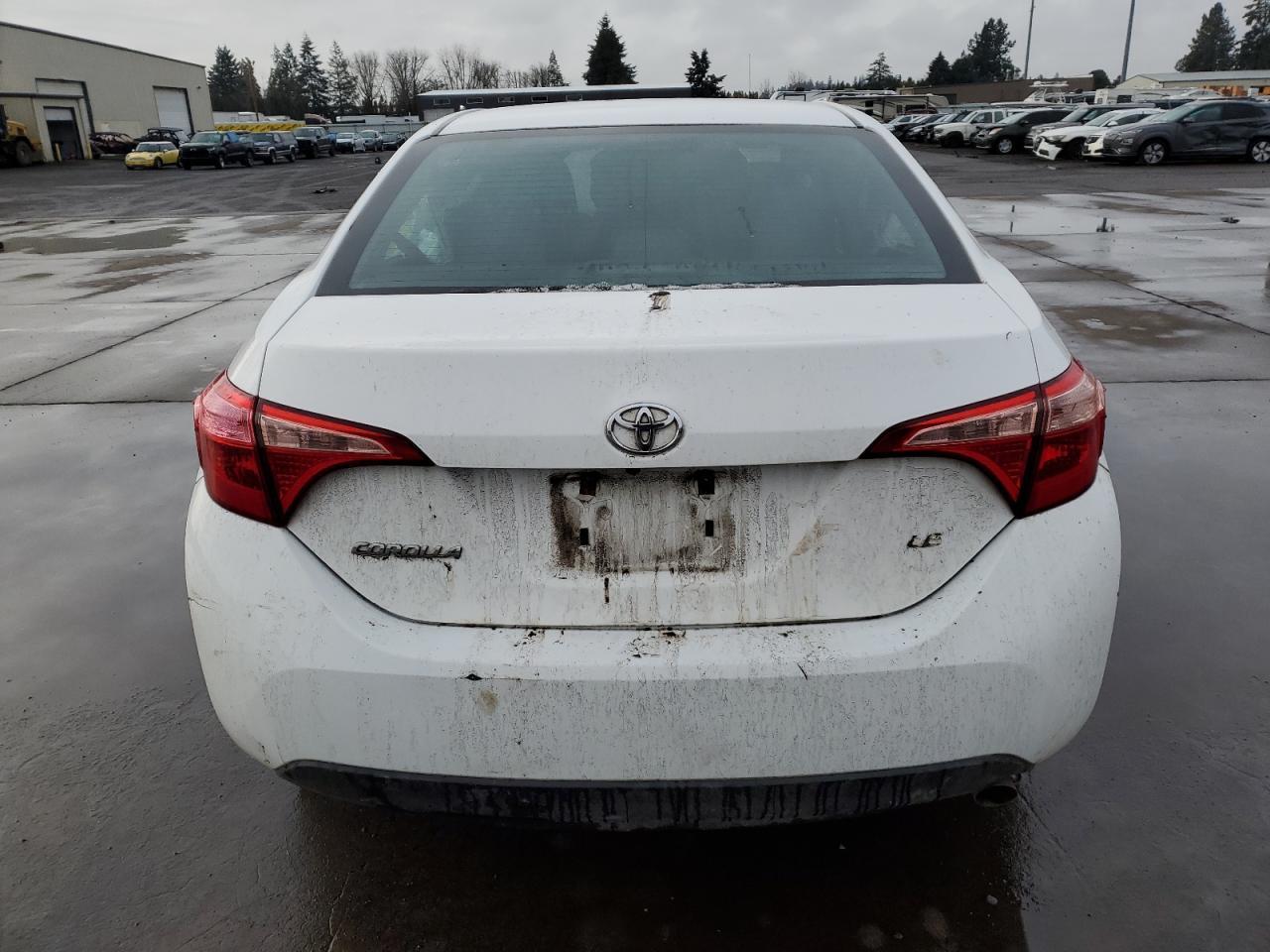 2019 TOYOTA COROLLA L - Image 6