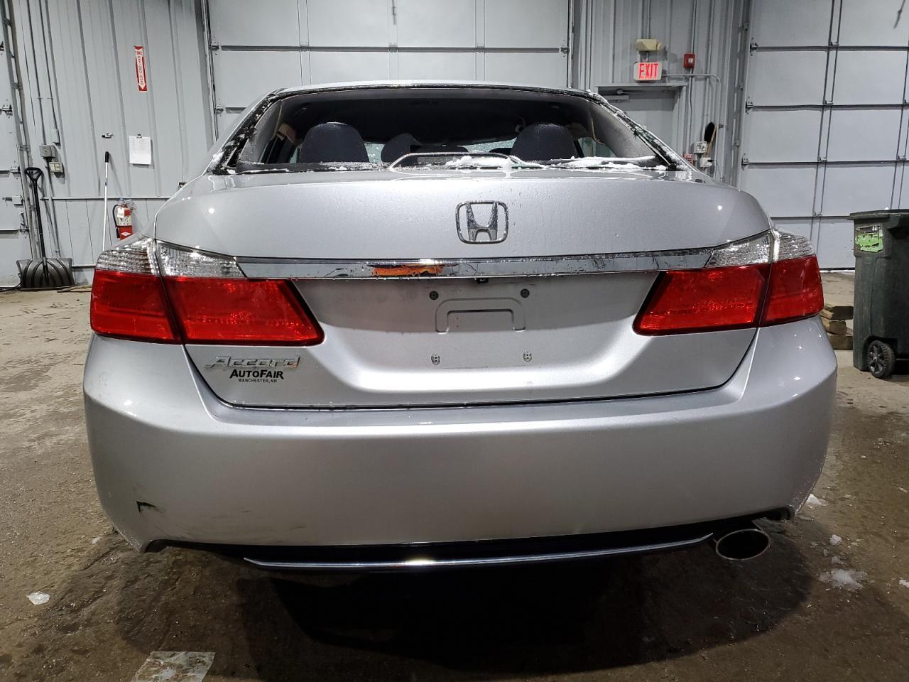 2014 HONDA ACCORD LX - Фото 6