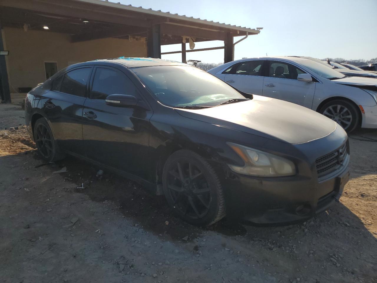 2011 NISSAN MAXIMA S - Image 4