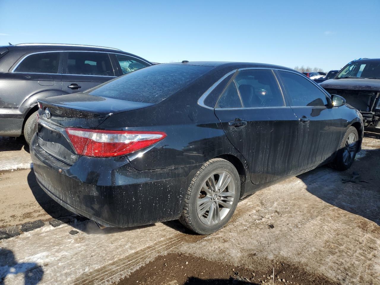 2016 TOYOTA CAMRY LE - Image 3