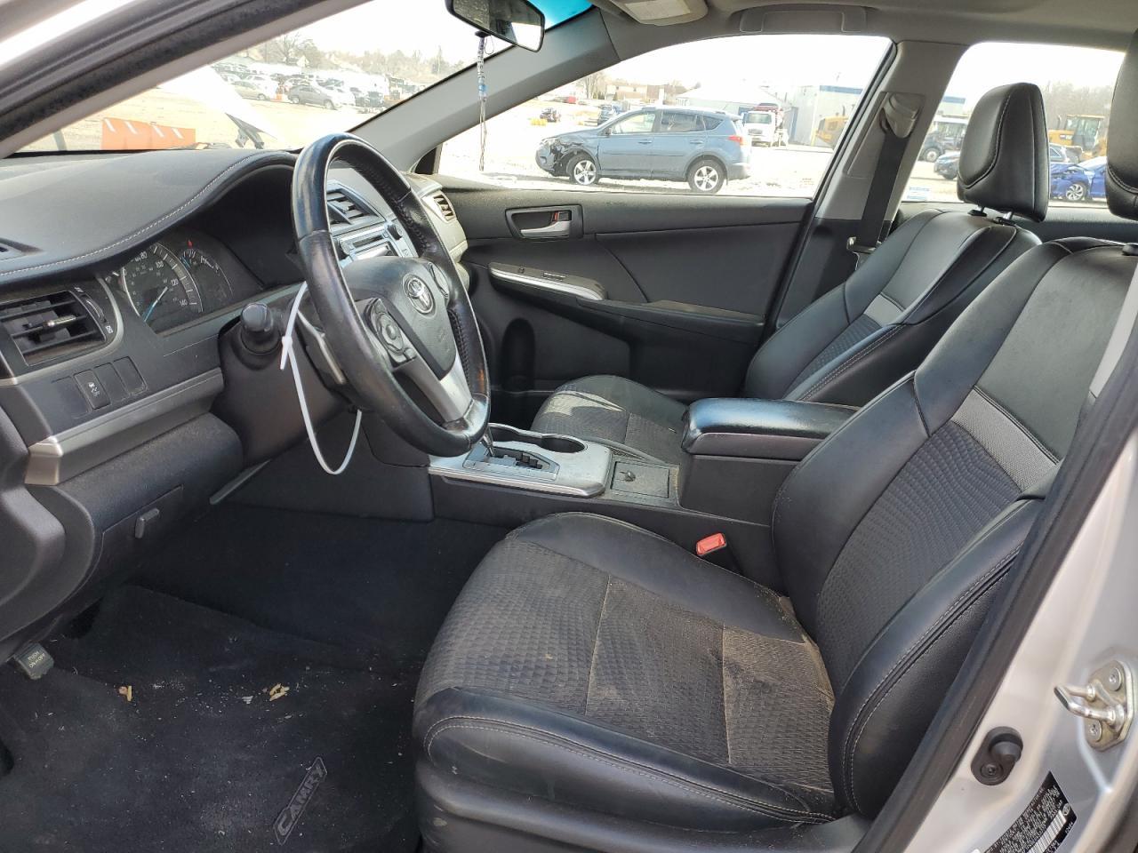 2014 TOYOTA CAMRY L - Image 7