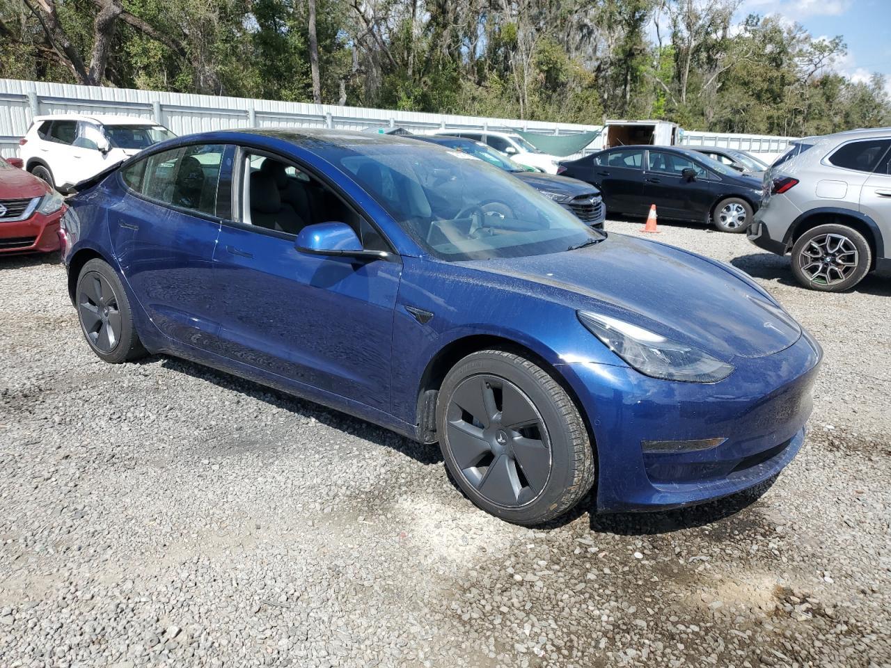 2022 TESLA MODEL 3 - Image 4