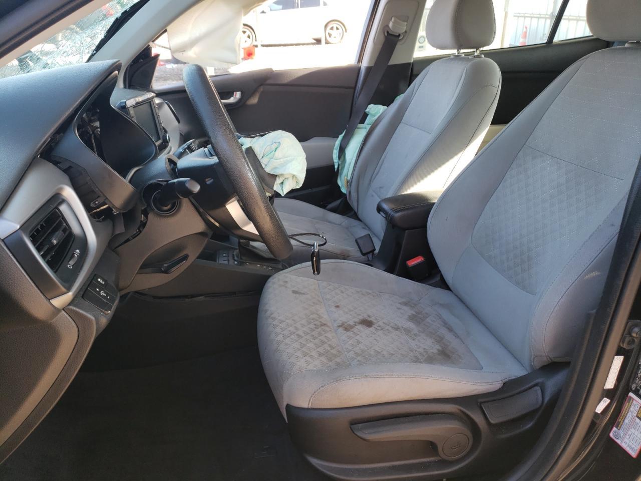 2020 KIA RIO LX - Фото 7