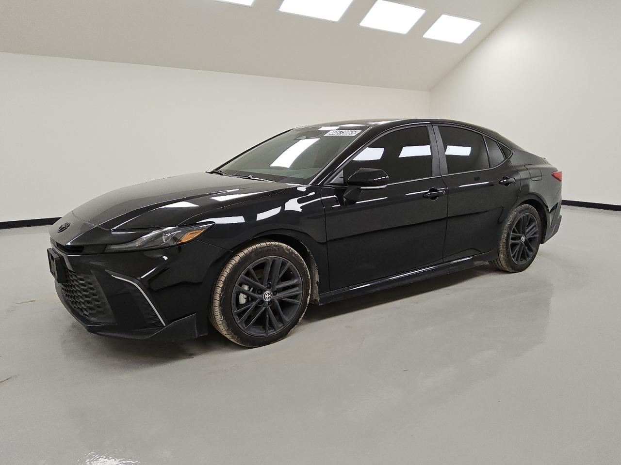 2025 TOYOTA CAMRY XSE