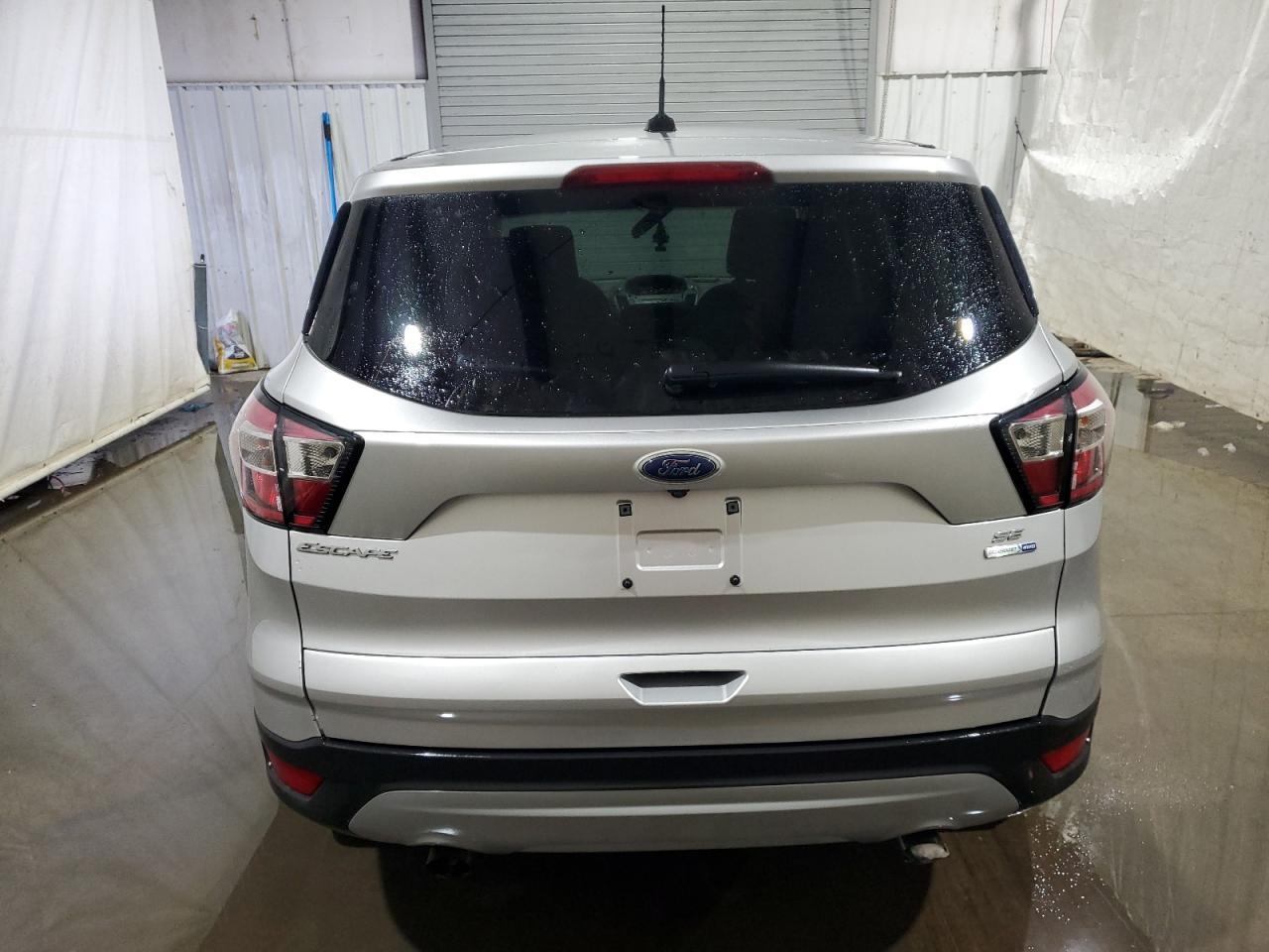 2017 FORD ESCAPE SE - Фото 6