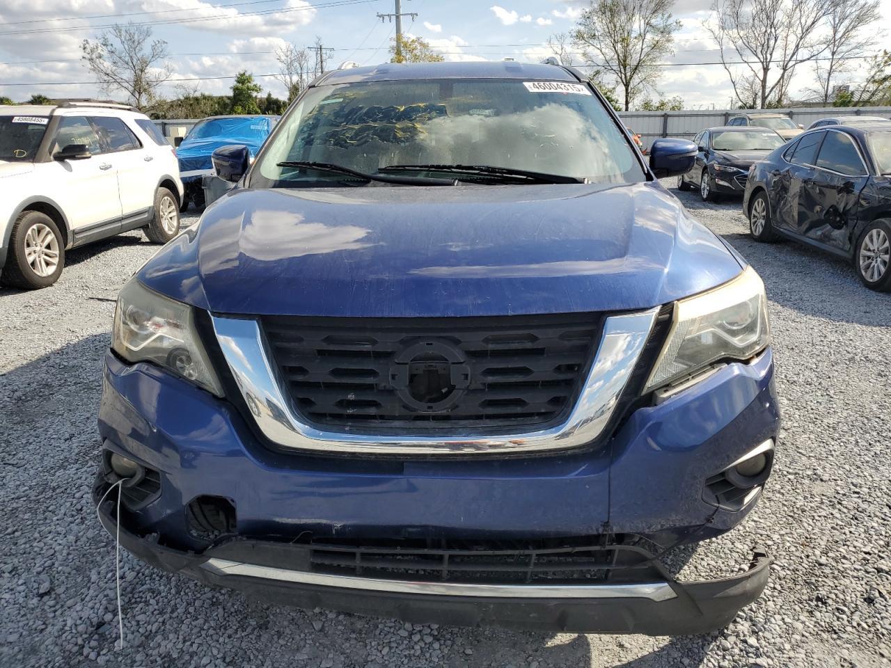 2017 NISSAN PATHFINDER - Image 5