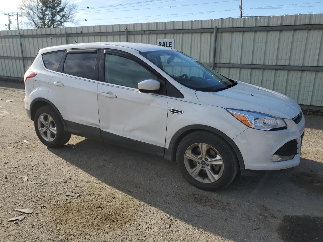 2015 FORD ESCAPE SE - Image 4