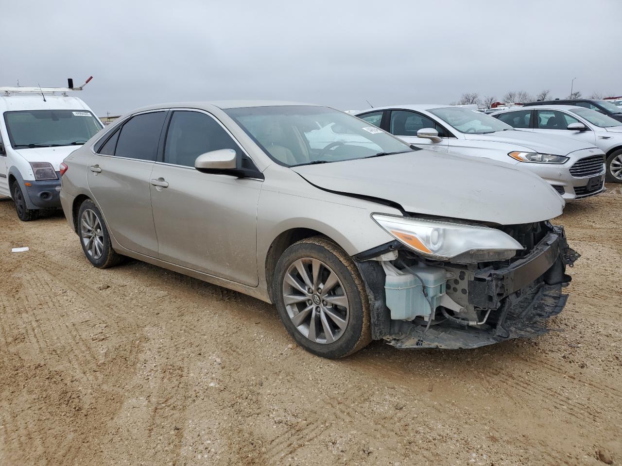 2016 TOYOTA CAMRY LE - Фото 4
