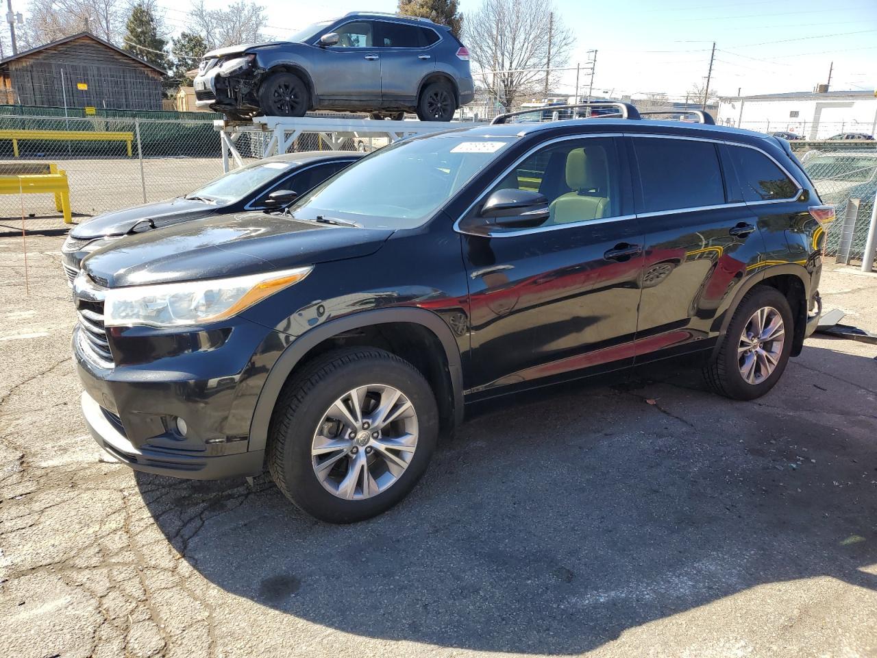2015 TOYOTA HIGHLANDER