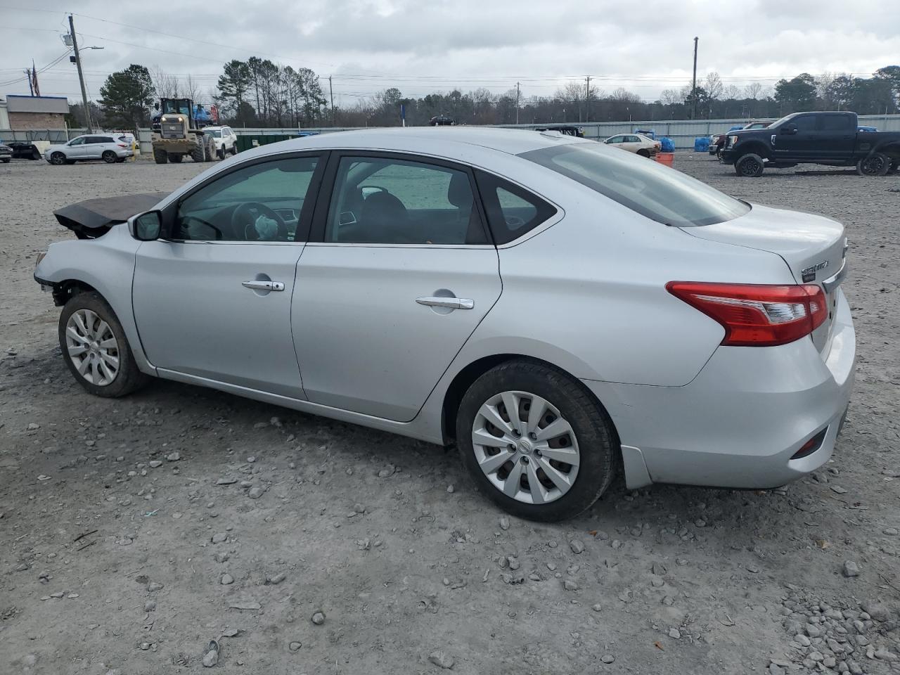 2017 NISSAN SENTRA S - Фото 2