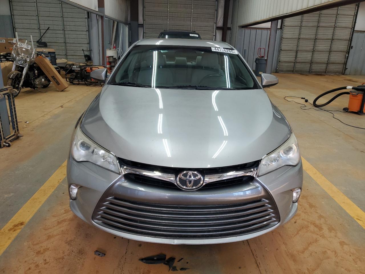 2017 TOYOTA CAMRY LE - Фото 5