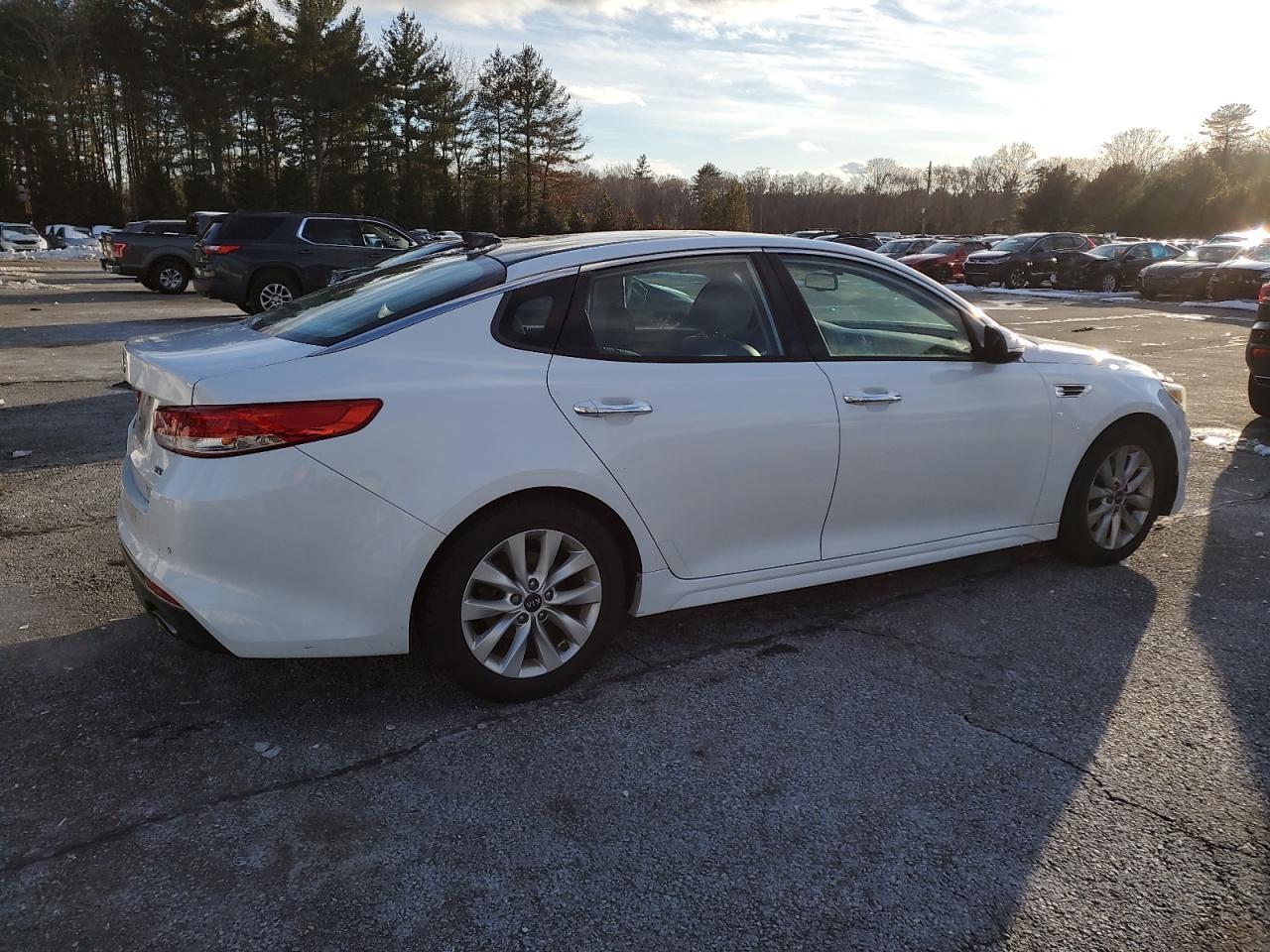 2016 KIA OPTIMA EX - Image 3