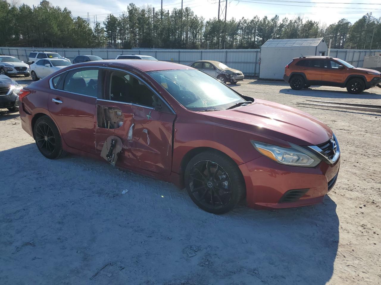 2016 NISSAN ALTIMA 2.5 - Фото 4