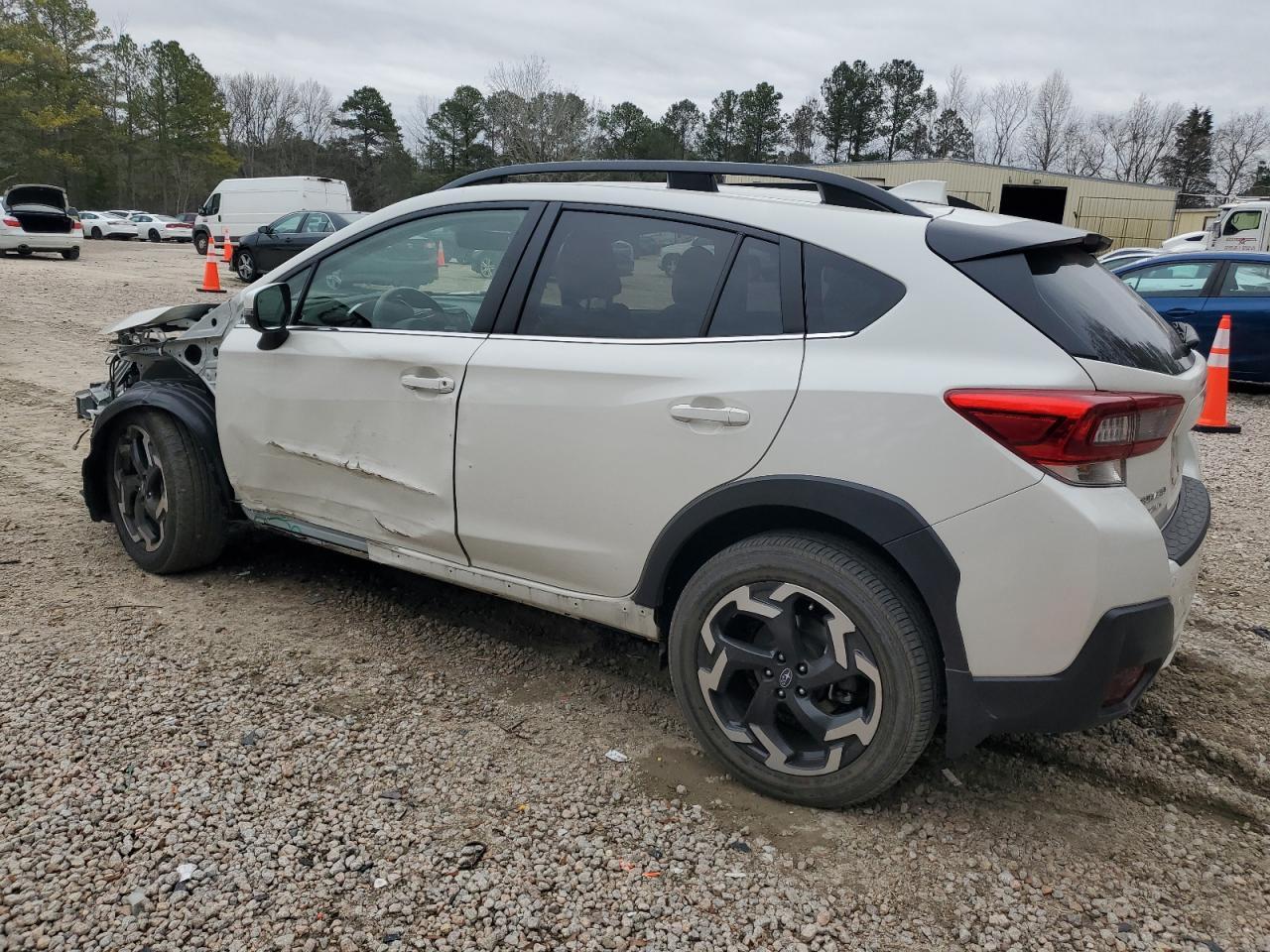 2021 SUBARU CROSSTREK - Фото 2