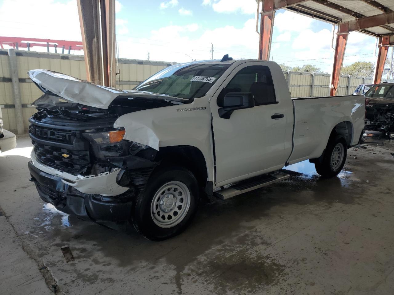 2024 CHEVROLET SILVERADO