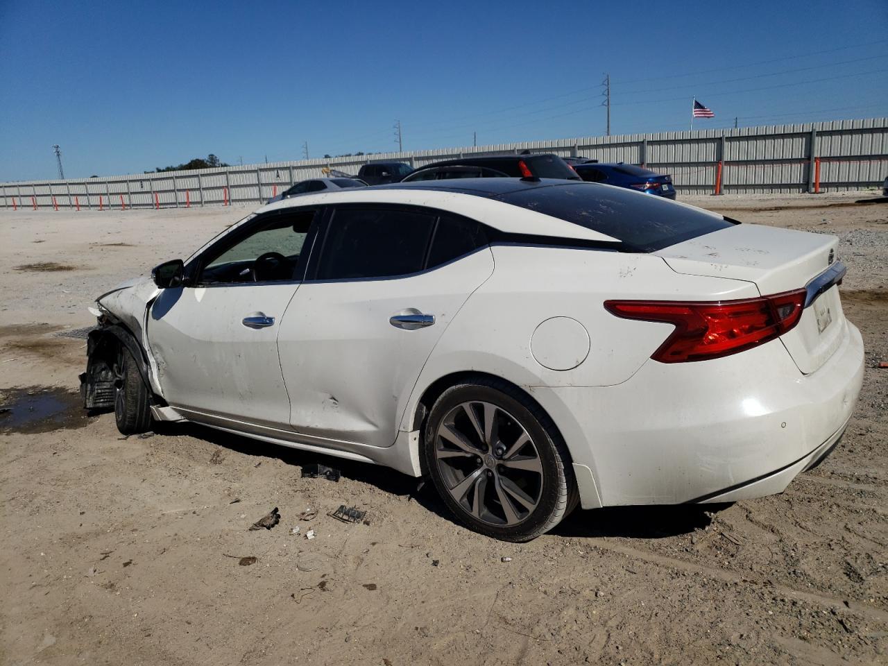 2017 NISSAN MAXIMA 3.5 - Фото 2