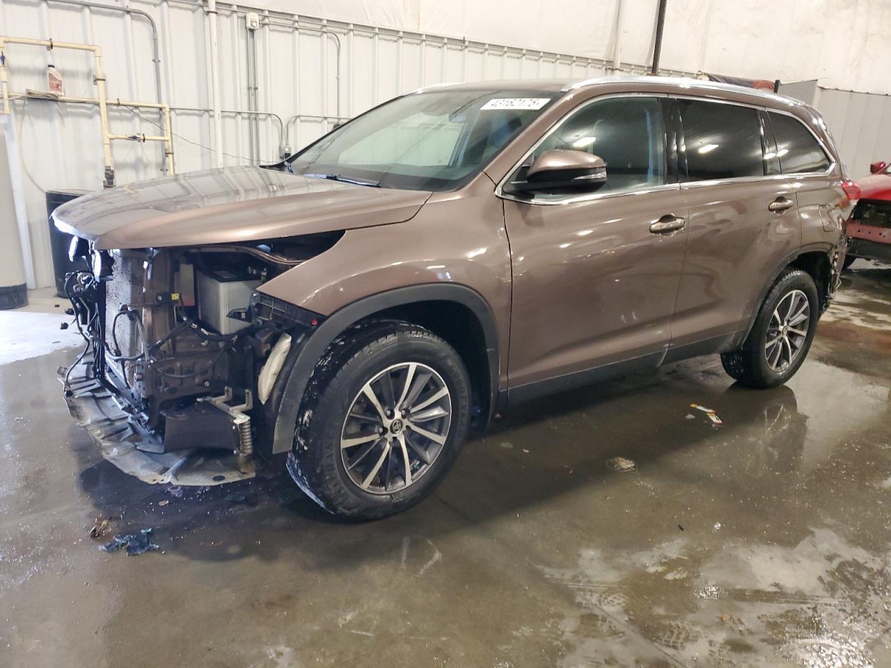 2019 TOYOTA HIGHLANDER