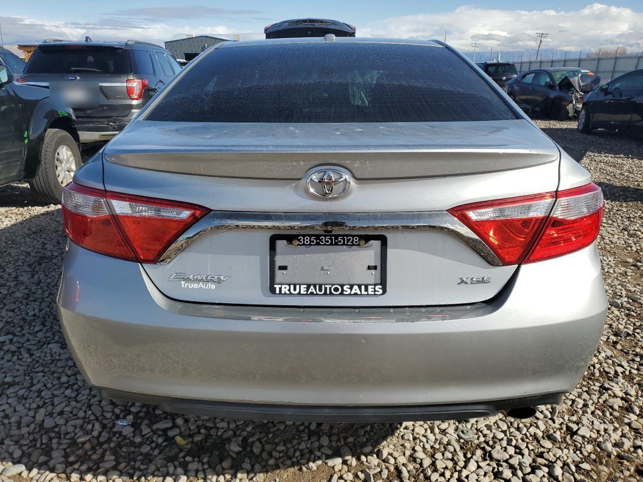 2015 TOYOTA CAMRY LE - Фото 6