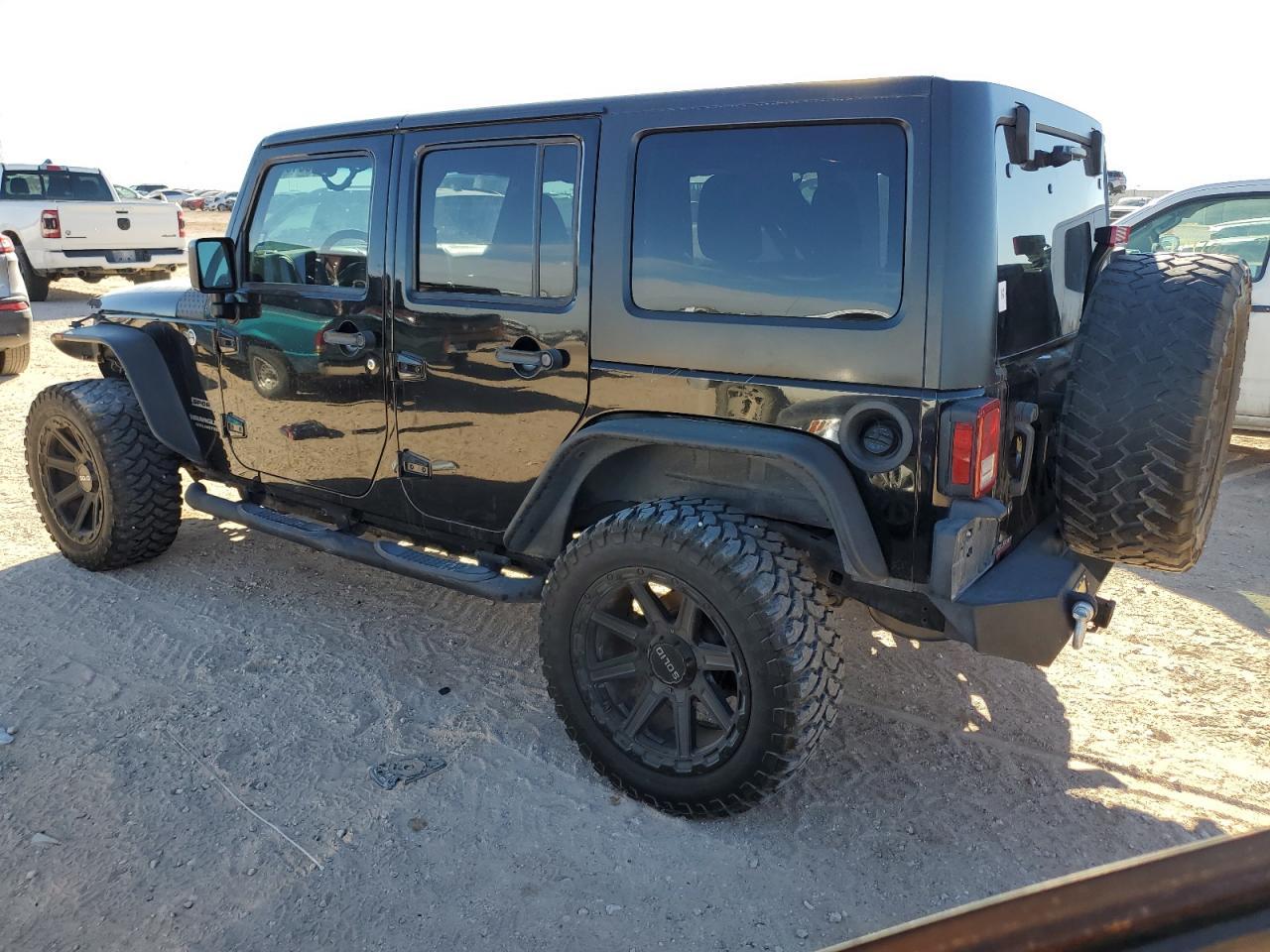 2017 JEEP WRANGLER U - Image 2