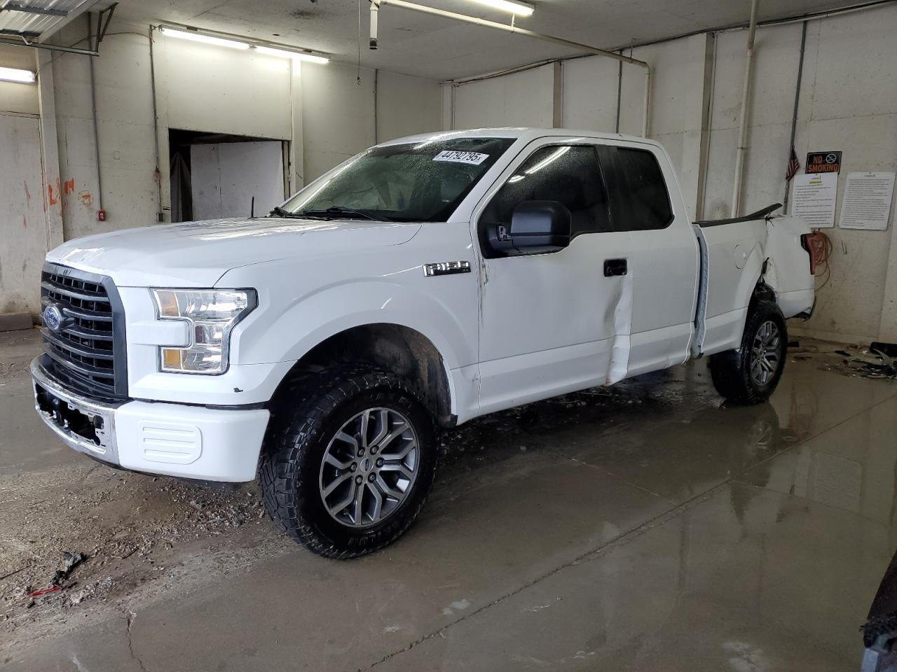 2017 FORD F150 SUPER