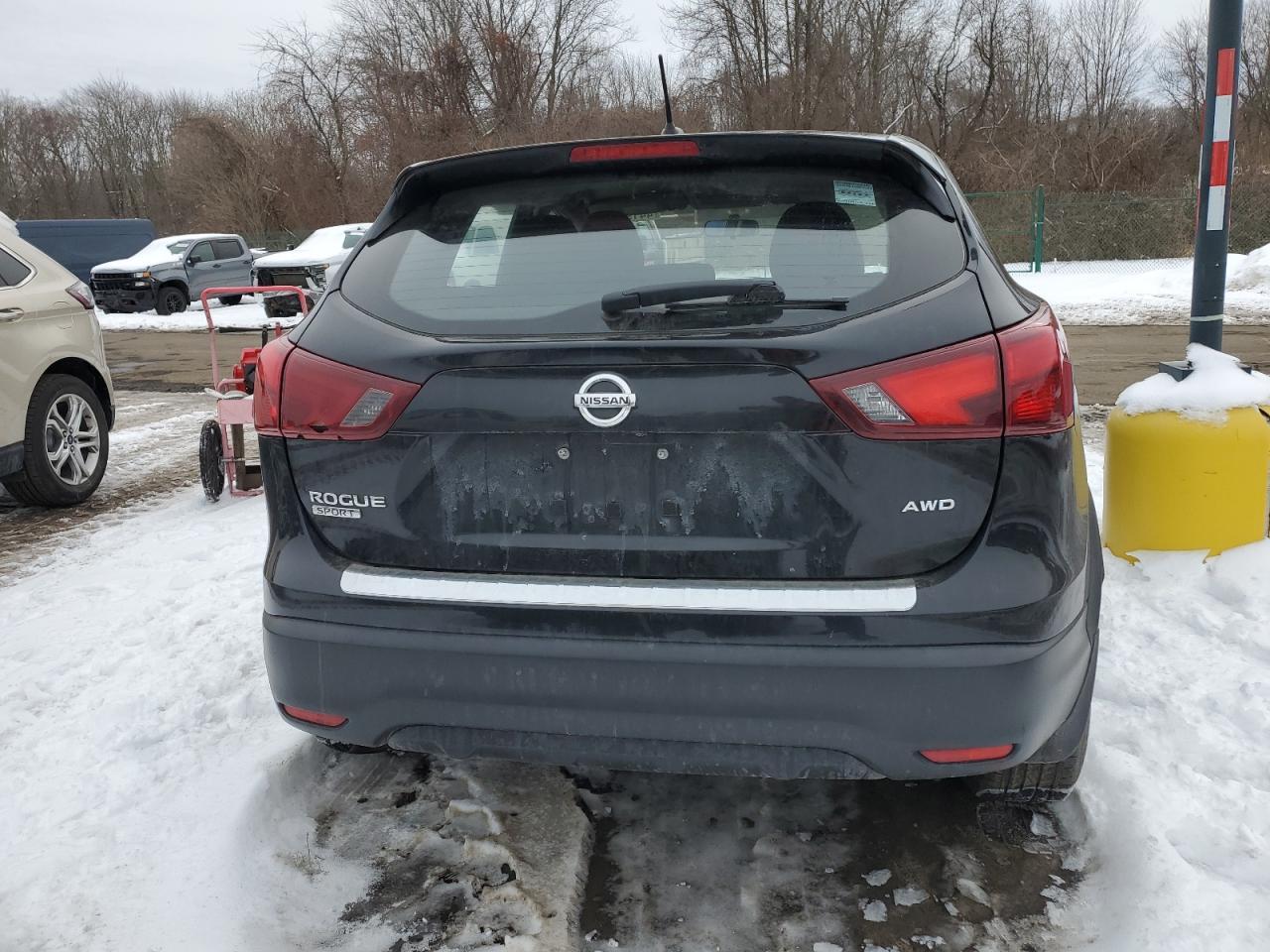 2018 NISSAN ROGUE SPOR - Фото 6