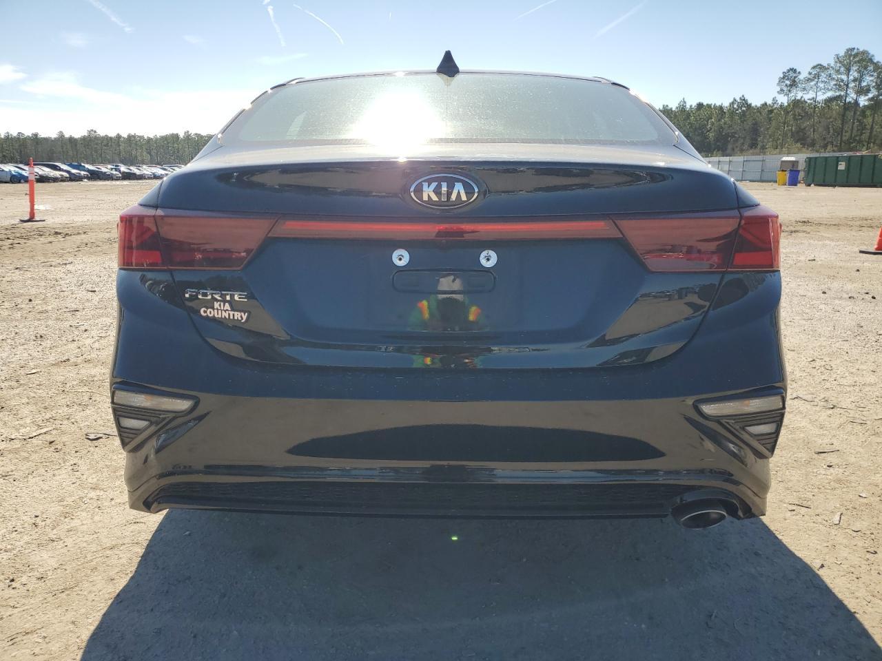 2021 KIA FORTE FE - Фото 6