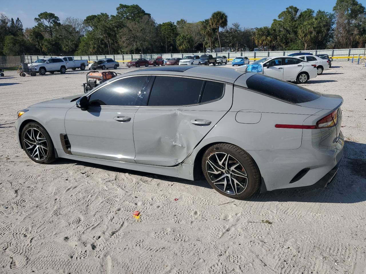2023 KIA STINGER GT - Image 2