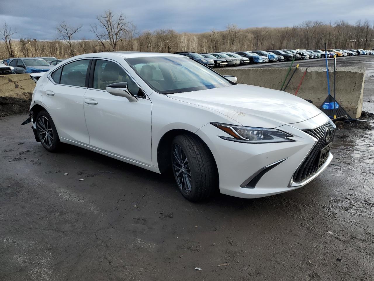 2024 LEXUS ES 350 BAS - Image 4