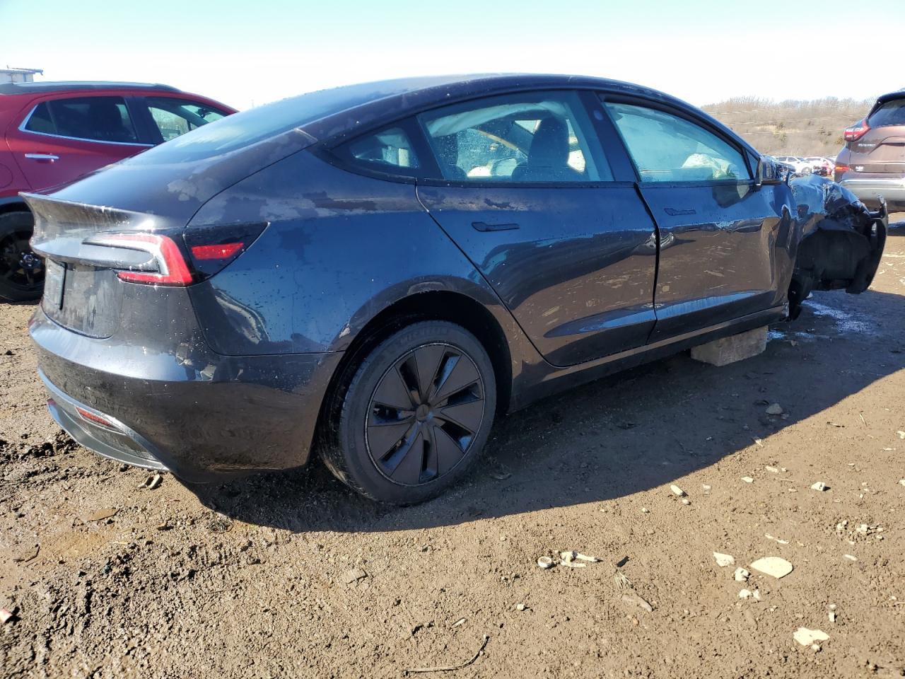 2024 TESLA MODEL 3 - Image 3