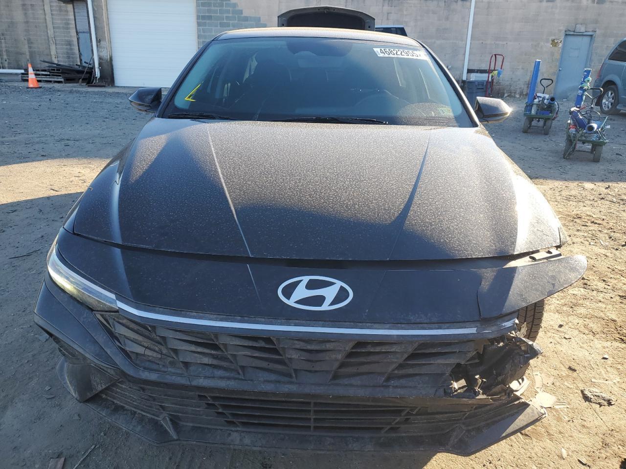 2024 HYUNDAI ELANTRA SE - Фото 5