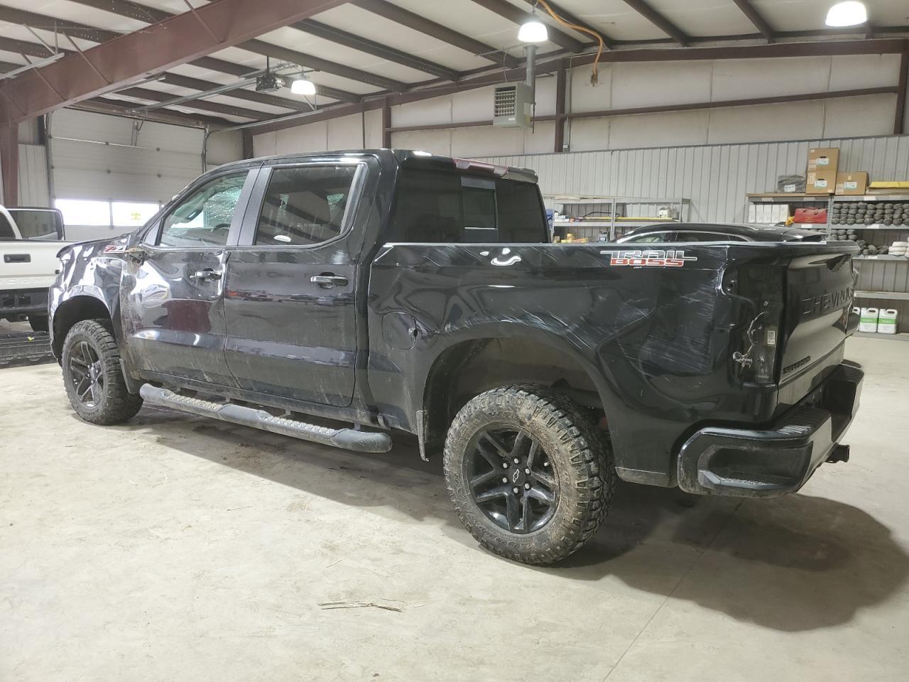 2020 CHEVROLET SILVERADO - Фото 2