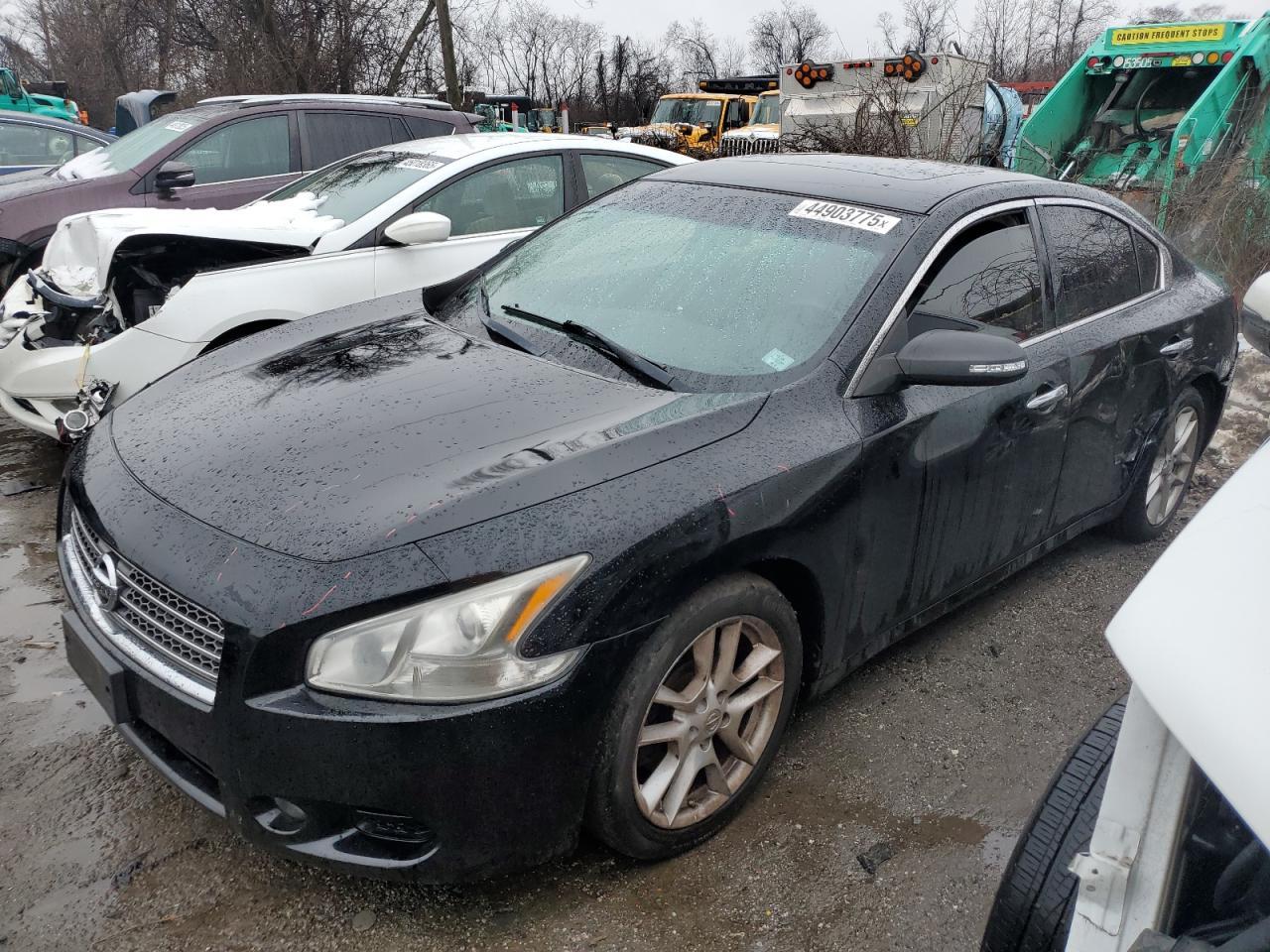 2011 NISSAN MAXIMA S