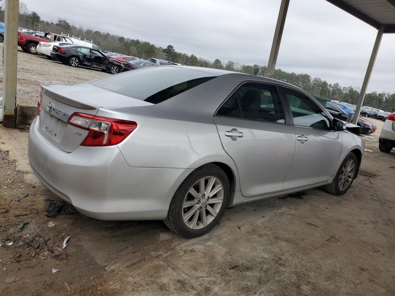 2013 TOYOTA CAMRY L - Image 3