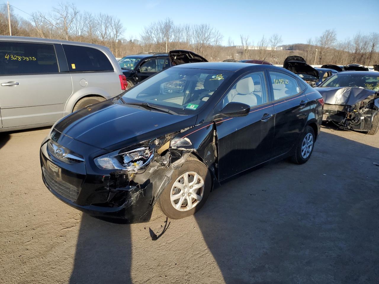2014 HYUNDAI ACCENT GLS