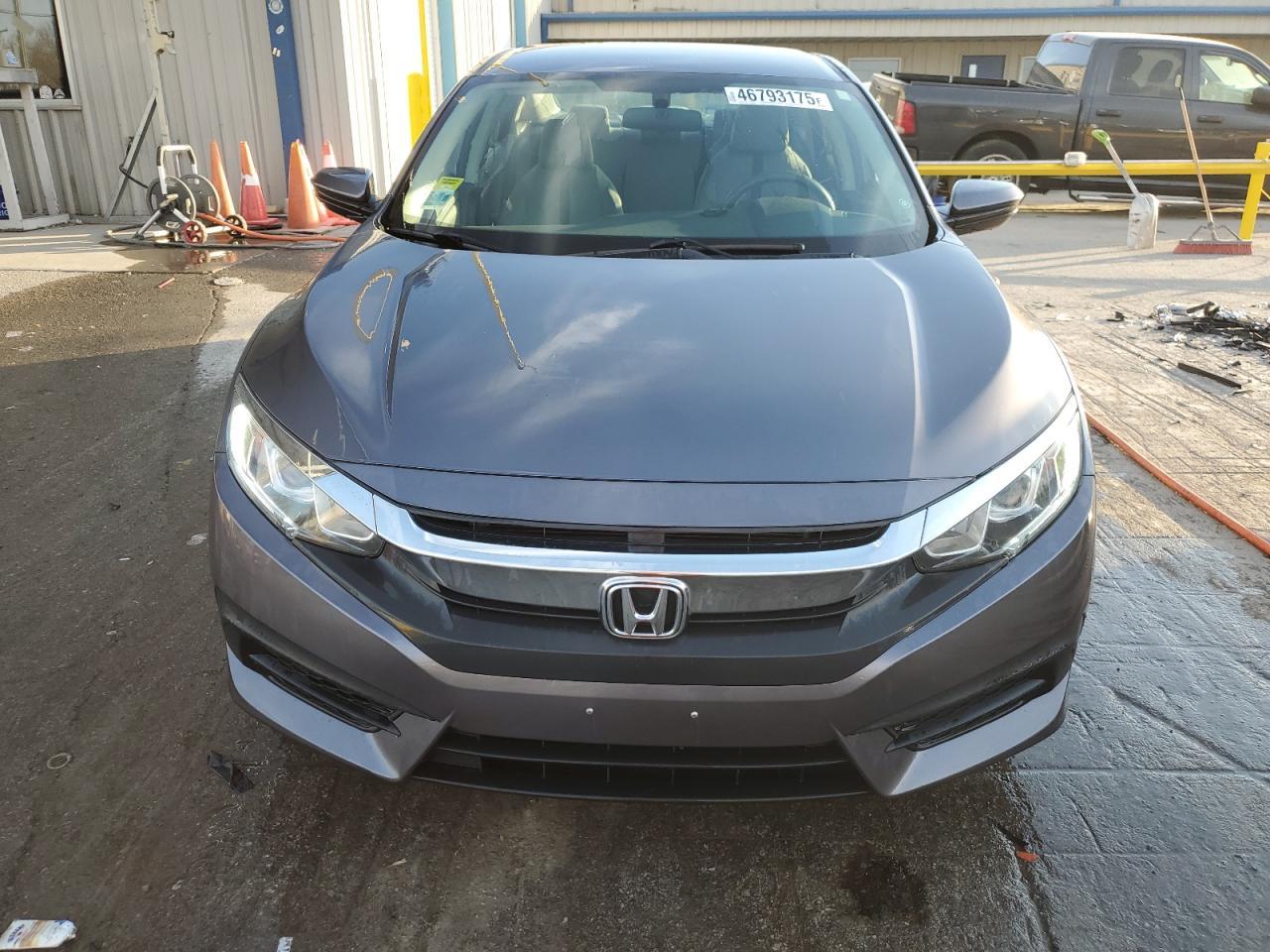 2017 HONDA CIVIC LX - Фото 5