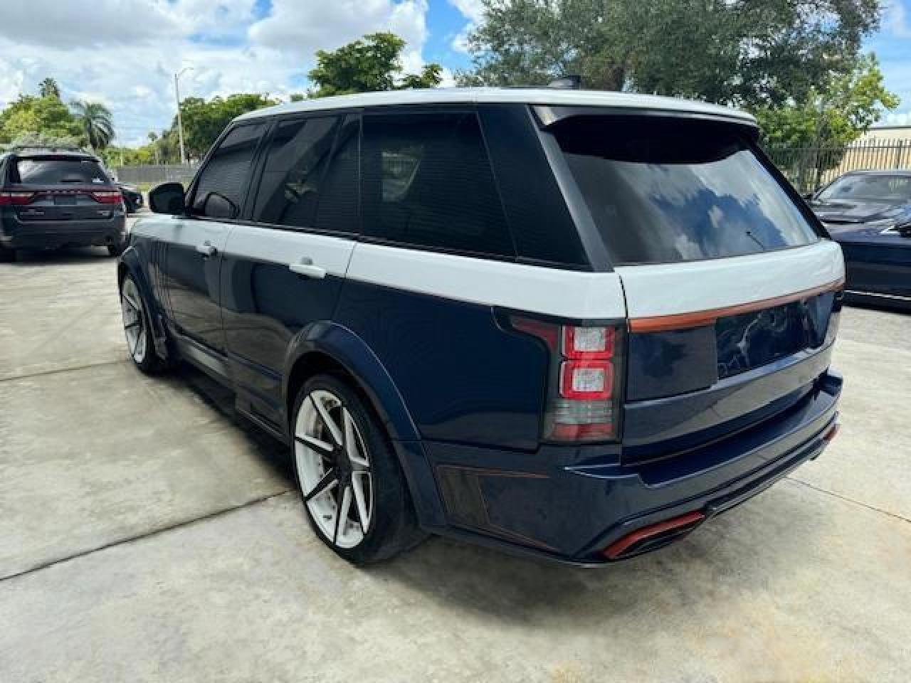 2017 LAND ROVER RANGE ROVE - Image 2