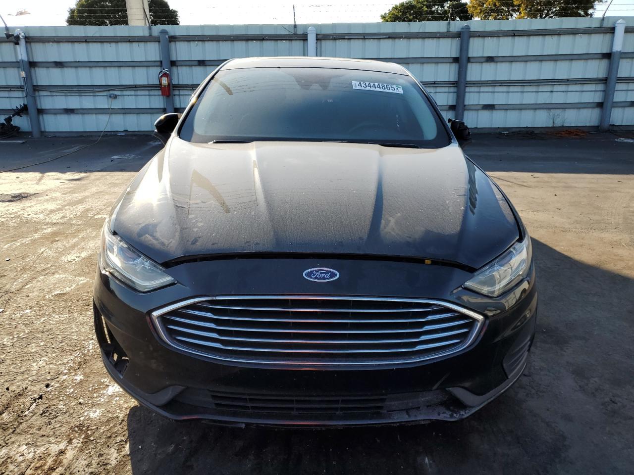 2020 FORD FUSION SE - Фото 5