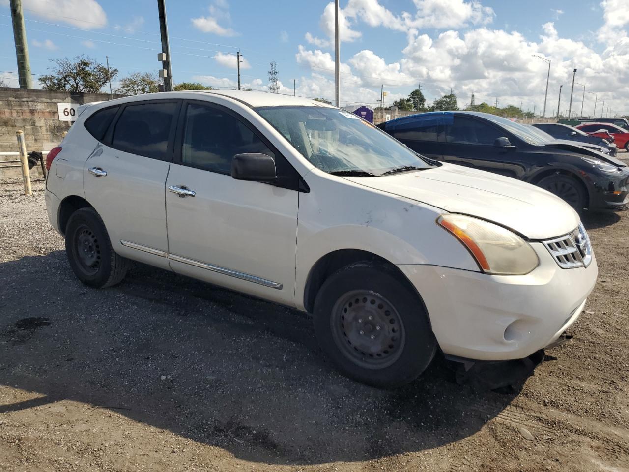 2013 NISSAN ROGUE S - Фото 4