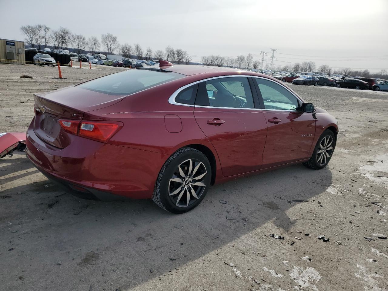 2017 CHEVROLET MALIBU LT - Image 3