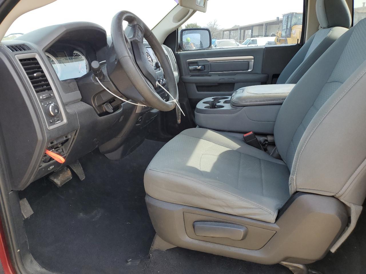 2014 RAM 1500 ST - Фото 7