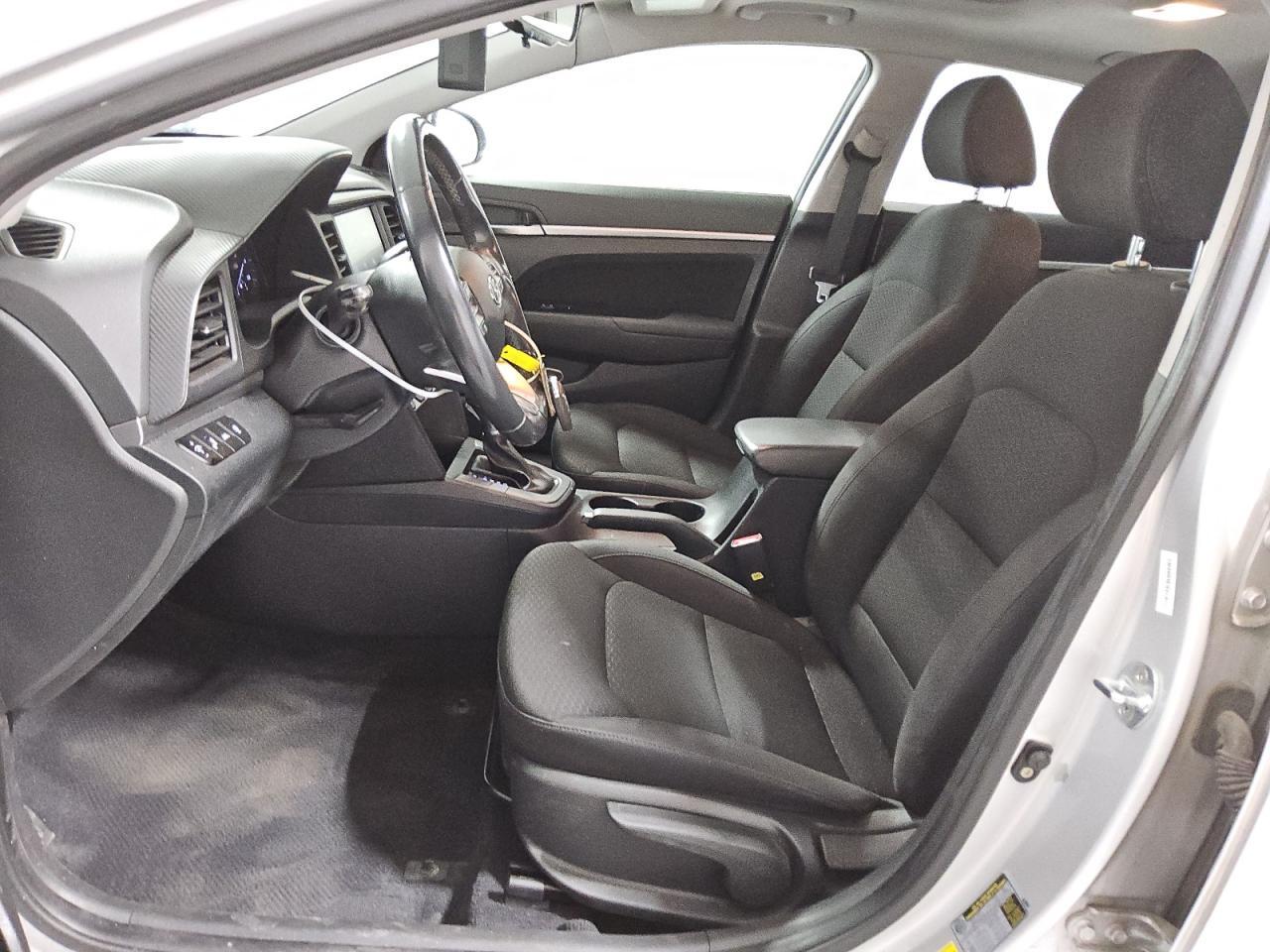 2019 HYUNDAI ELANTRA SE - Фото 7