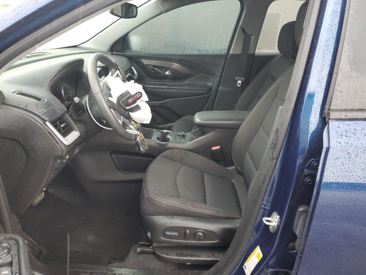 2023 GMC TERRAIN SL - Image 7