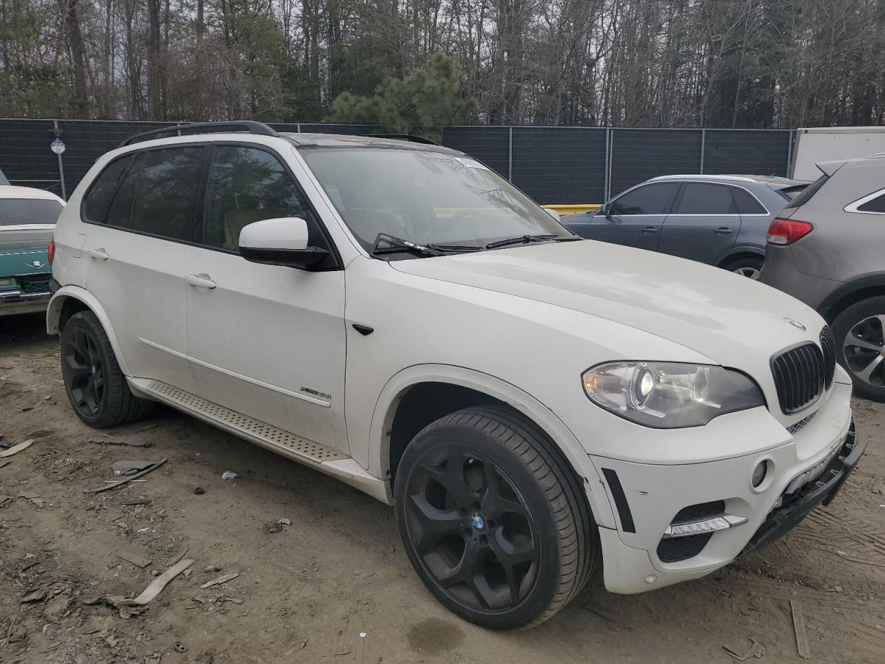 2012 BMW X5 XDRIVE3 - Image 4