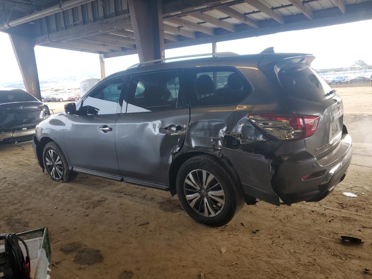 2019 NISSAN PATHFINDER - Фото 2